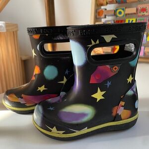 Bogs Toddler Rainboots size 5